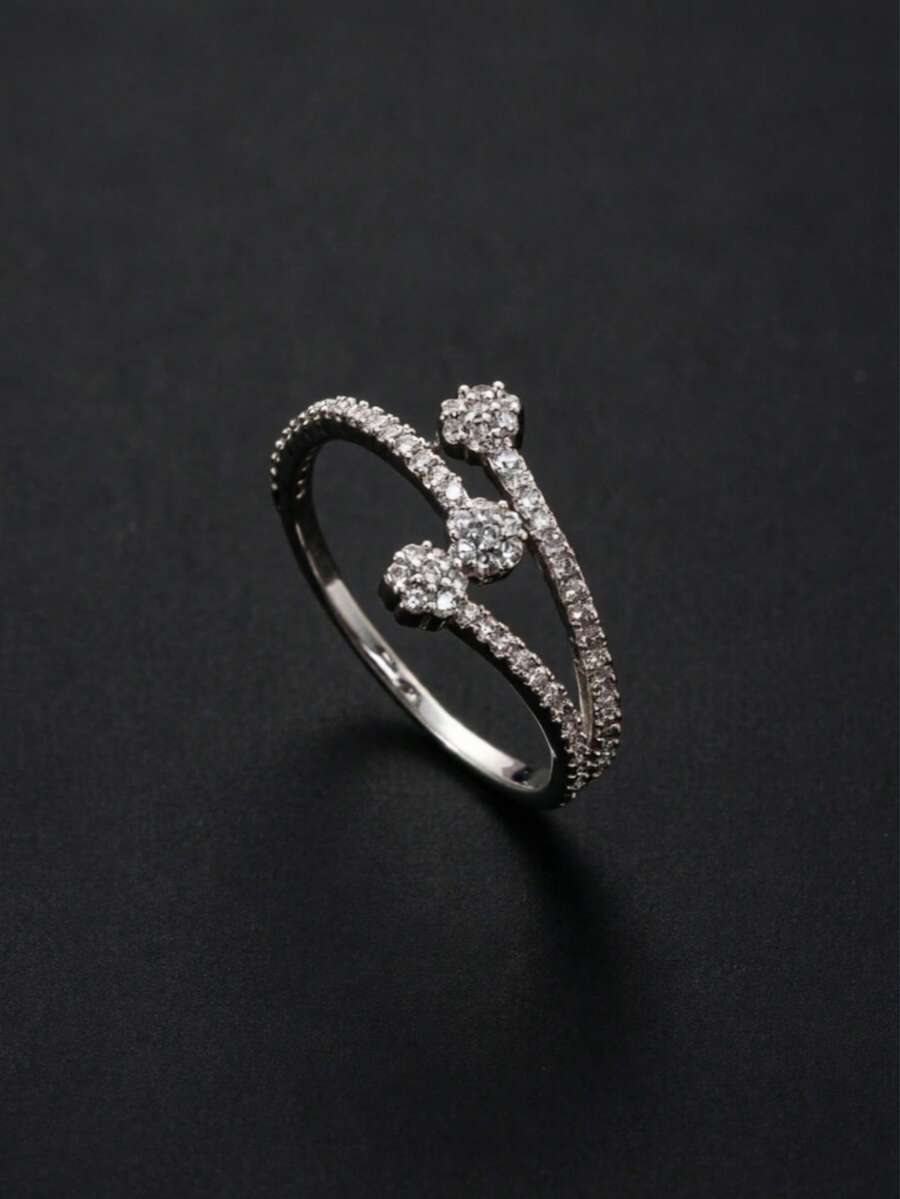 1pc 3-Flower Design Cubic Zirconia Encrusted Ring, Fashionable & Versatile, Suitable For Wedding, Engagement, Daily Wear, Gift Choice, Saudi National Day Promotion, Saudi Arabia Commemorative Jewelry, Halloween, Christmas - Silver - View 1