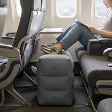 1pc Inflatable Travel Footrest Pillow, 3-Layer Foldable Multifunctional Airplane Foot Pillow, Portable Leg Support Cushion, Suitable For Long Flights, Airplane Seats, Cars, Trains, Road Trips, Summer Travel, Vacations, Weekend Trips, Labor Day - Multicolor - View 1