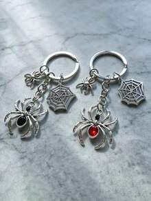 1pcRetro Dark Style Spider Keychain - Gothic Punk Beaded Spider Pendant Metal Keyring Gift - Halloween Gift - Multicolor - View 1