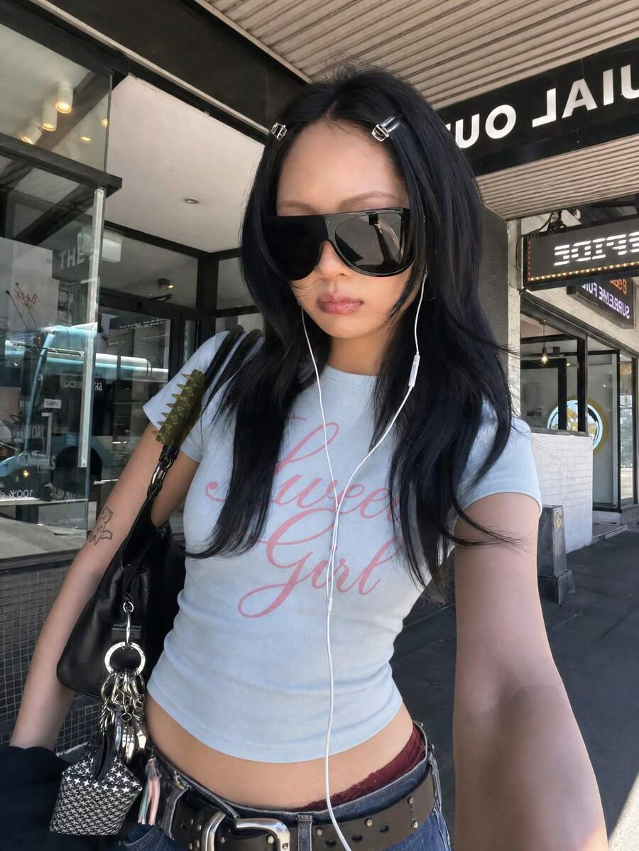 Y2K復古短袖修身顯身材國旗印花短版上衣女款 - 淺藍色 - 查看 1
