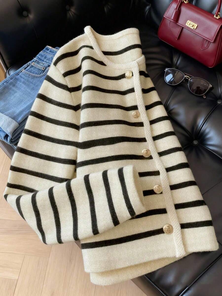 优雅复古条纹圆领休闲针织开衫，适合大码女性的百搭工作服毛衣，秋冬季 - 黑與白 - 查看 1