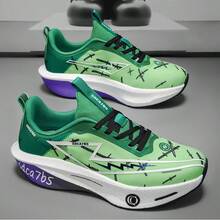 1 Pair Men's Sporty Graffiti Print Running Shoes - Green - View 3