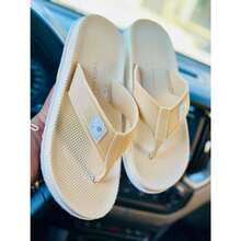Chinelo Sandalia Masculino Super Macio Antiderrapante Lançamento Promoção Borracha Carnaval - Bege - Visão 2