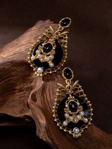1 Pair Vintage Palace Style Hollow Gold Frame Earrings, 2 Styles Available, Black Agate Inlaid With Pearl Accents, Lightweight Luxury Retro Pendant Earrings, European And American Evening Party Daily High-End Women's Accessories - Multicolor - View 7