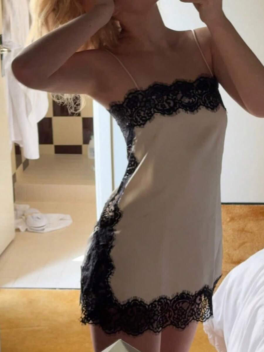 Dirp Noir Women's Autumn French Style Beige Satin Contrast Black Lace Camisole, Adjustable Spaghetti Strap, Eyelash Lace Trim On Neckline, Side Seams And Hem, Side Slit Loose Long Fit, Suitable For Daily Outings, Cafe Visits, Dates, Home Wear, Casual Street Style - Apricot - View 1