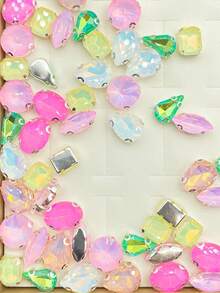 1 Pack 40pcs Candy Color Silver Base Rhinestone Hand-Sewn DIY Clothing Shoes Hat Bag Decoration Rhinestone Accessories Handmade Sewn Rhinestones - Mixed - View 5