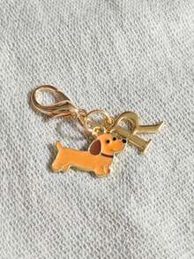 Móc khóa chữ cái A-Z hình xúc xích Dachshund dễ thương, phụ kiện chủ đề thú cưng vui nhộn, mặt treo chữ cái và móc khóa túi xách, charm treo túi, trang trí móc khóa, phụ kiện cho ốp điện thoại, ví, chìa khóa xe, phù hợp cho ví, túi, ba lô, mặt treo chìa khóa xe, nhỏ gọn tinh tế, thích hợp cho du lịch, hẹn hò, hoạt động bãi biển, mua sắm, đi làm và đi học, quà tặng tuyệt vời cho ngày tựu trường, Ngày Nhà giáo, mùa tốt nghiệp, lễ hội sự kiện, người yêu thú cưng - Nhiều màu - Xem 15