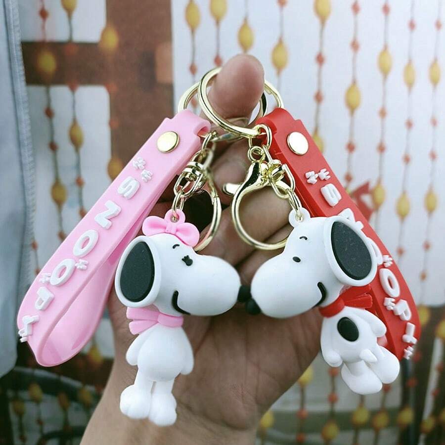 1pc Space Snoopy Keychain Bag Pendant, Girls Mood Style Couple Design, Perfect Small Gift For Fans, Family And Friends - Multicolor - View 1