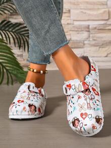 pueenb Zuecos de moda para mujer con estampado de dibujos animados, zapatos de trabajo estilo madera para todas las estaciones, zapatos planos ligeros perforados, suela blanda y cómoda, hebilla ajustable, punta cerrada, adecuados para playa, jardín y uso en otoño - Multicolor - Ver 6