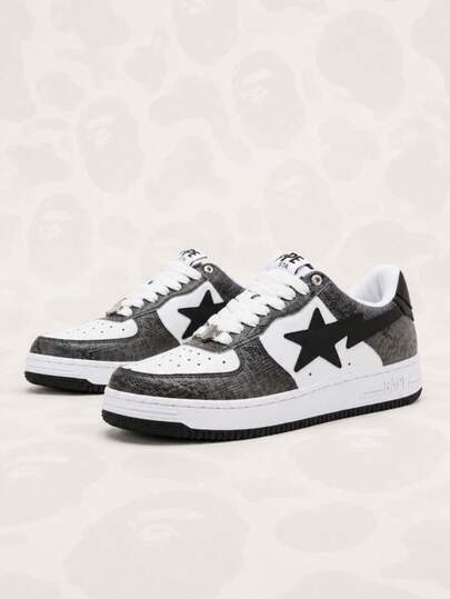 Zapatillas BAPE STA con textura de serpiente de caña baja, zapatillas de plataforma A BATHING APE con bloques de color negro y blanco, zapatos de skate callejero para atuendo diario de pareja