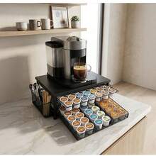 Estante de almacenamiento de cápsulas de café con ranuras de posicionamiento automático, organizador de 2 niveles que ahorra espacio para máquina de café, cápsulas, cucharas y agitadores, soporte de estación de café de metal resistente a la oxidación para encimera de cocina. - Negro - Ver 4
