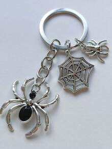 1pcRetro Dark Style Spider Keychain - Gothic Punk Beaded Spider Pendant Metal Keyring Gift - Halloween Gift - Multicolor - View 7
