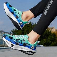 1 Pair Comfortable Mesh Breathable Sports Shoes, Fashionable Lightweight Running Shoes With Football Pattern - Green - View 8