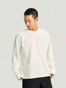 Adidas Sweatshirt Rajut Leher Bulat TH WAFFLE CREW Pria KR2541 - Putih - View 1