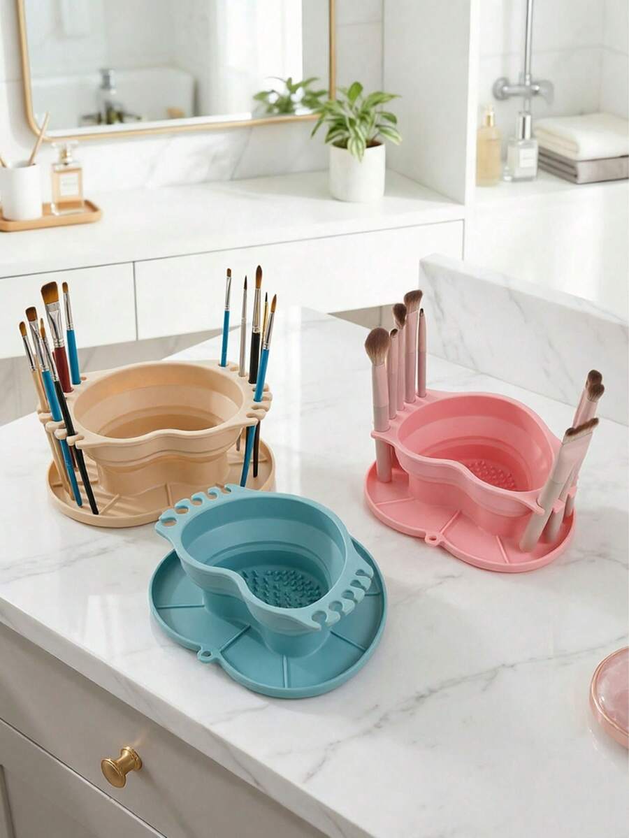 Rak Pembersih dan Pengering Kuas Makeup Silikon Lipat 2-in-1 yang Telah Ditingkatkan, dengan Alas Bertekstur, Bantalan Cuci Kuas Portabel, Cocok untuk Kuas Makeup dan Kuas Lukis, Sempurna untuk Perjalanan dan Penggunaan di Studio, Hadiah Ideal untuk Penata Rias dan Seniman.