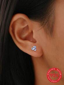 1 Pair S925 Sterling Silver Fresh Iris Flower Stud Earrings, Delicate Feminine Vibe, Versatile For Daily Commute, Exquisite Earrings, Gift For Girlfriend, Best Friend, Birthday, Holiday, Niche Design, Mori Style Cartilage Studs - Flowers - View 4