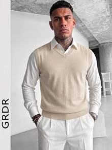 GRDR Men's Solid Color V-Neck Casual Versatile Knit Vest - Apricot - View 2