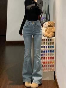 Women's Vintage Casual Commute Versatile Double Button Flare Jeans, Autumn/Winter Outfit - Retro Blue - View 4