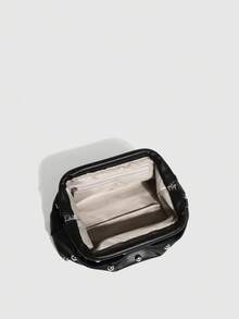Vintage-Style Pleated Clutch With Rivet Decoration, Ruffled, Cloud-Patterned Beach Bag For Women, Fashionable Clutch Handbag With Chain Strap - Black - View 3