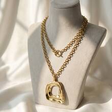 1pc Geometric Metal Exaggerated Chain Square & Round Asymmetric Pendant Necklace For Women - Gold 1 - View 2