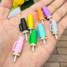 8 Warna Berbeda Cangkir Gaya Baru, Cangkir Air Kecil untuk Dekorasi Rumah Miniatur, Cangkir Berinsulasi Mikro untuk Ujung Jari, Cangkir Sedotan Dekoratif dengan Tutup yang Dapat Dibuka - cangkir kecil baru - View 8