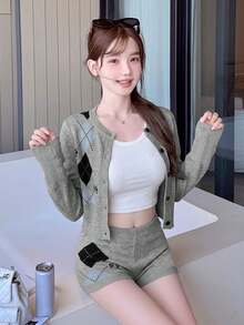 2026 Autumn/Winter New Sexy Diamond Jacquard Knit Cardigan + Shorts 2 Pieces Set, Youthful Slimming Refreshing Autumn Outfit - Grey - View 6