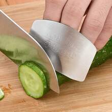 2-Pack Stainless Steel Safety Slicing Finger Protectors - Reusable Metal Finger Guards, Essential Kitchen Tools - 2 - View 6