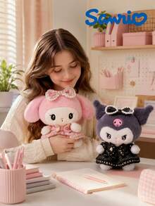 SANRIO 1件 25cm/9.8in 毛絨娃娃，可愛時尚洋裝填充娃娃，柔軟聚酯纖維收藏禮品，1件卡通人物，適合房間裝飾、汽車裝飾與女孩 - 彩色 - 查看 4