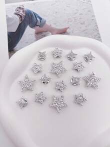 18件星形主題鞋飾 DIY 可拆卸鞋飾 水鑽星星鞋配件，適用於木屐、女款涼鞋、拖鞋、沙灘鞋，節日禮物 - 銀色 - 查看 6