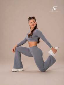 Plain Zero-Transparency Polyamide Flare Long Sleeve Fitness Gym Set - Grey - View 7