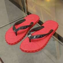 CL"Classic Retro 3D Riveted Red-Bottom Flip-Flops, Couple Beach Flat Toe Sandals, Casual Slip-Resistant Comfortable Flip-Flops - 黑紅雙釘 - 查看 5
