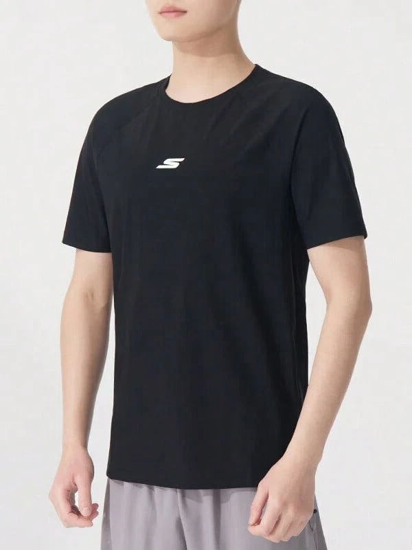 Skechers Men's Raglan Sleeve Small Logo Print Cooling Quick-Dry Crew Neck Sports Short Sleeve T-Shirt - Black - View 1