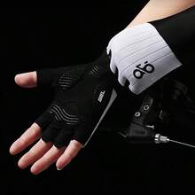 1 Pair Adult Unisex Half Finger Cycling Gloves, Spring/Summer Outdoor Bicycle Riding Sports Indoor Fitness Gloves, Anti-Slip, Slightly Elastic, Breathable, Palm Anti-Slip, Shock-Absorbing - Multicolor - View 2