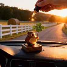3pcs Creative 3D Bear Car Aromatherapy Ornament, Four-Leaf Clover Natural Walnut Wood Diffuser, Flameless Wooden Essential Oil Diffuser, Suitable For Car Dashboard, Home Decor And Gifts, No Fragrance Source - Multiple Styles - View 8
