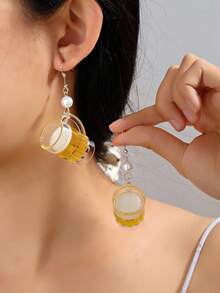 1 Pair Creative Resin Beer Mug Tassel Earrings, DIY Realistic Minimalist Beer Cup Chain Drop Earrings - Multicolor - View 6