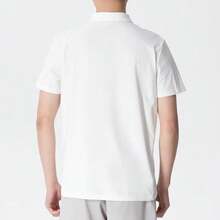 Skechers Camiseta polo de manga corta para hombre, serie de golf, con cuello tipo polo, diseño raglán, tejido de malla y secado rápido - Blanco - Ver 3