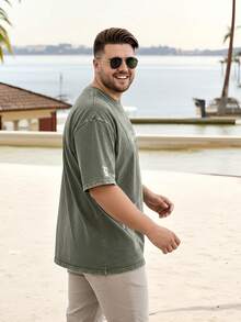 Plus Size Tall Men's Multi-Text Print Stone Washed Casual Crew Neck T-Shirt - Green - View 2