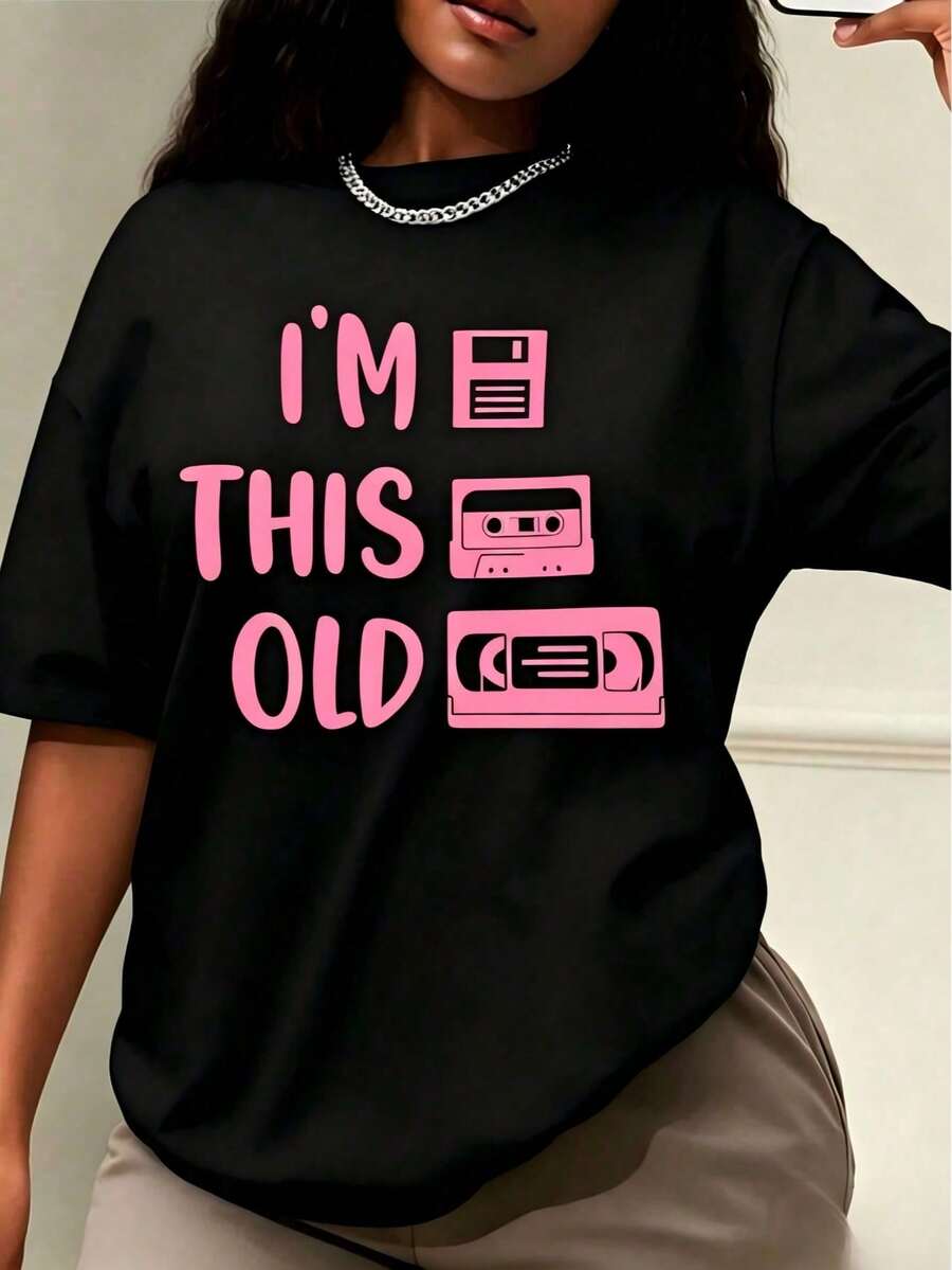 Camiseta de estilo oversize para mujer, divertida y retro con la frase "Ya tengo esta edad" y diseño vintage de casete, disco flexible y VHS - Estilo de los 90, excelente idea de regalo. - Negro 2 - Ver 1