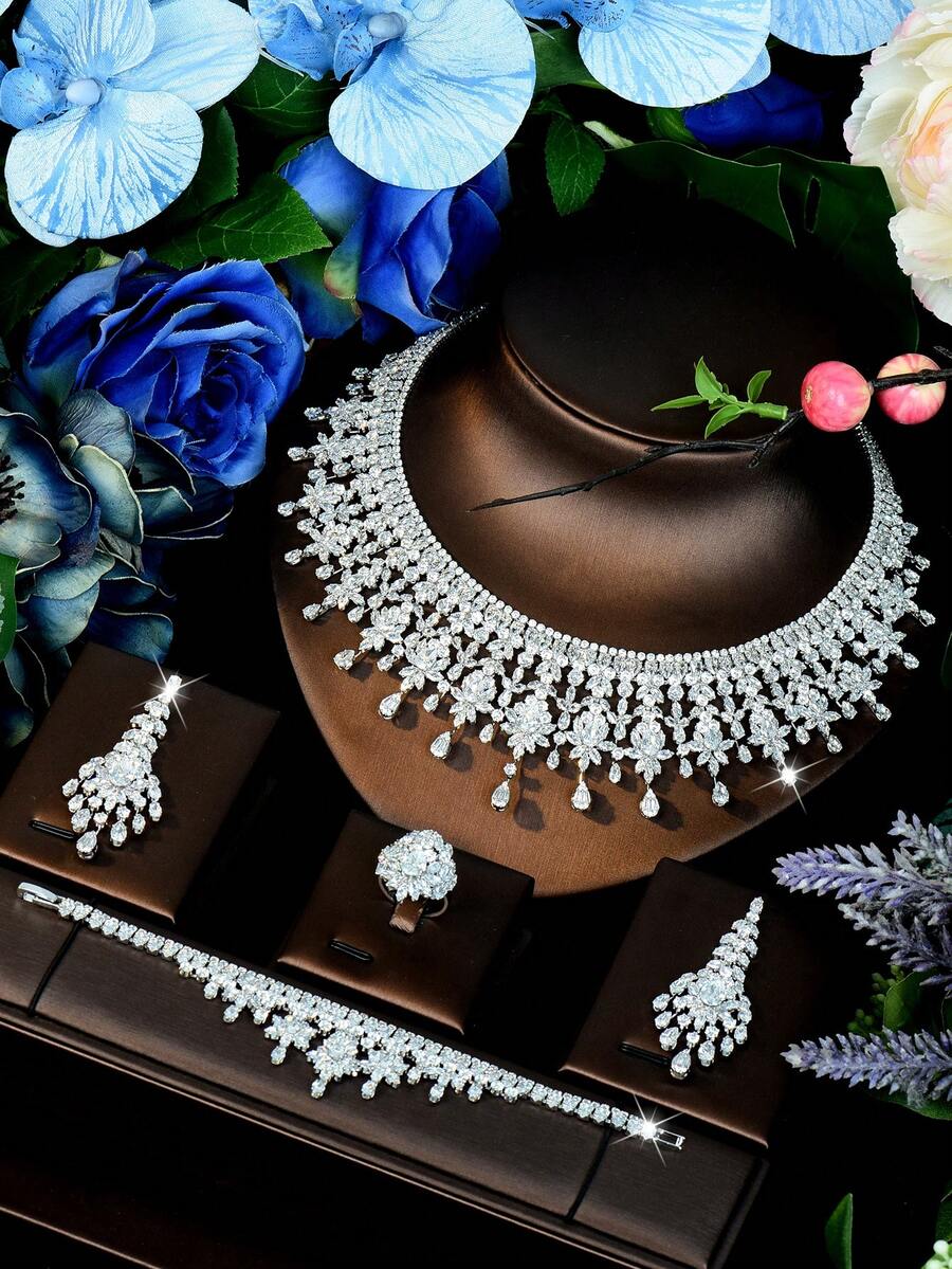 1 Set Elegante Floral de Zirconia Pesada de 4 Piezas, Accesorios de Vestido para Negocios, Gala Nocturna, Alfombra Roja, Pasarela y Ceremonia de Premiación - Plateado - Ver 1