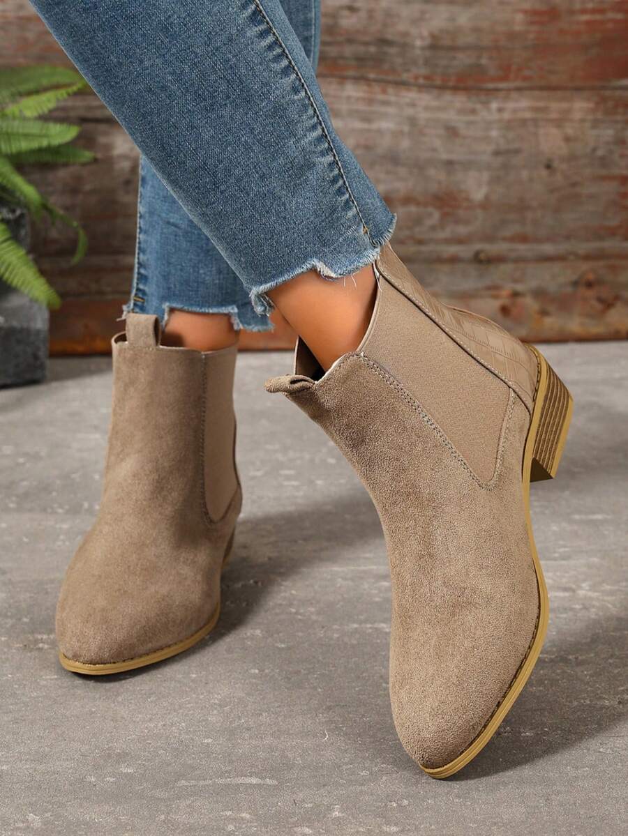 1 Pair Women's Patchwork Crocodile Embossed Chelsea Ankle Boots, Autumn/Winter New Low Heel Soft Leather Slip-On Boots, Versatile Commuter Ankle Boots - Khaki - View 1
