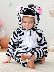 1Pc Baby Cartoon Animal Pattern Flannel Comfortable And Cute Autumn And Winter Products,Suitable For Everyday Use - Multicolor - View 6