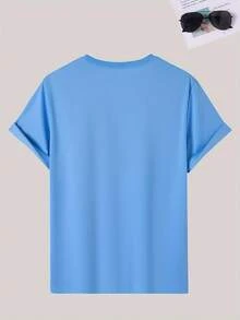 Herren Sommer Kurzarm-T-Shirt mit Schriftzug-Druck - Lässiges Rundhals-T-Shirt, atmungsaktiv, blickdichtes Material & pflegeleicht (maschinenwaschbar/chemische Reinigung) - Vielseitig für Freizeit & Freizeitkle - Blau - Übersicht 4