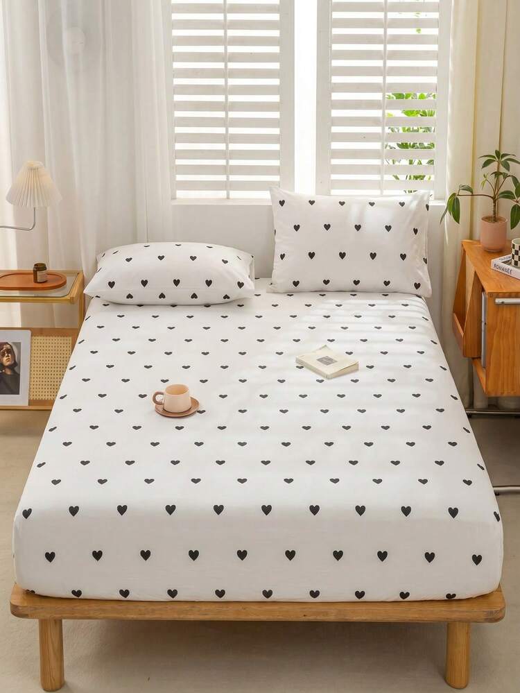 1pc Minimalist Fashion White Base Black Heart Pattern Fitted Sheet, Minimalist Retro Style Mattress Protector, Soft And Breathable, Double, Full, Queen, Standard Size, Deep Pocket - Black and White - View 5