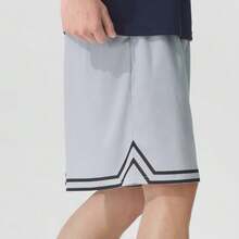 Skechers Men's High-Elasticity Breathable Mesh Quick-Dry Loose Basketball Shorts - Light Grey - View 3