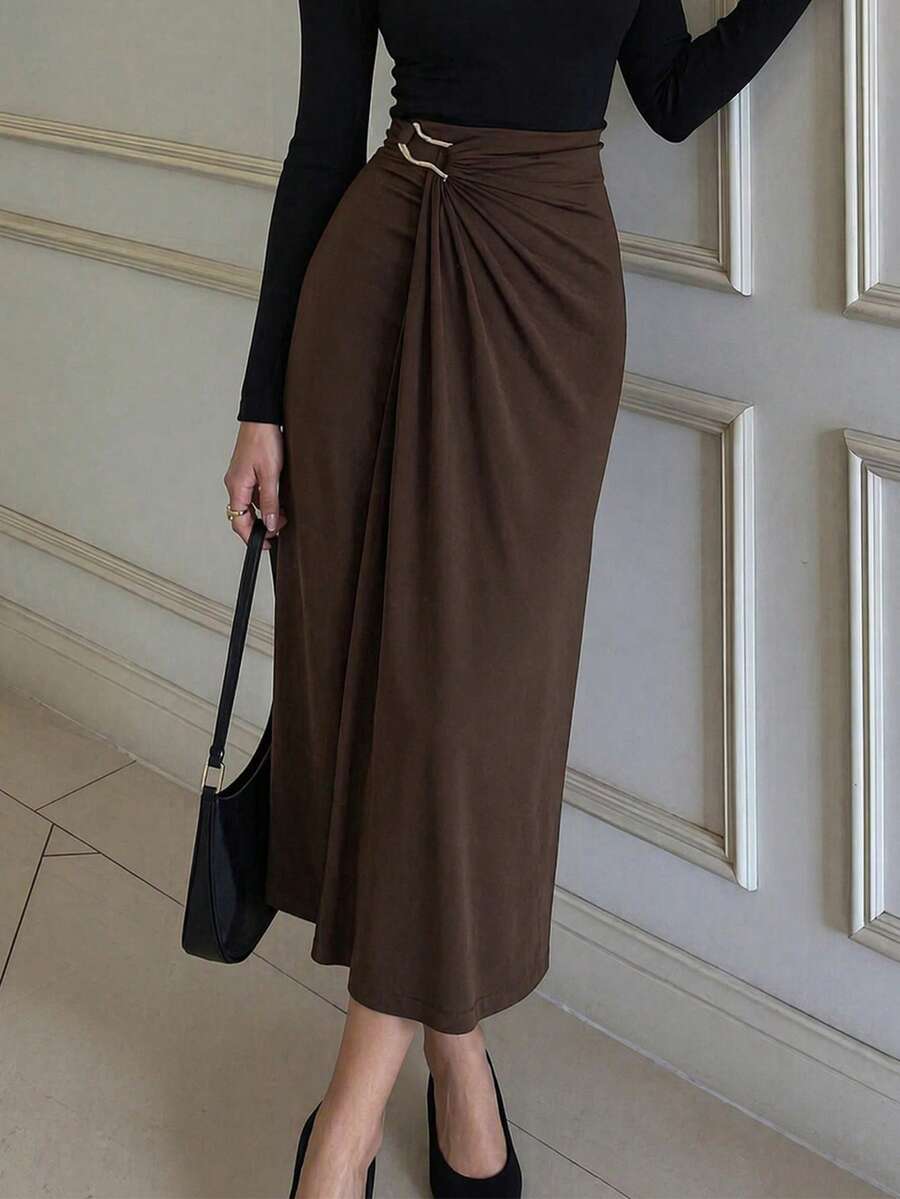 Women's Metal Buckle Pleated Elegant Midi Skirt For Office And Commute - Brown - View 1