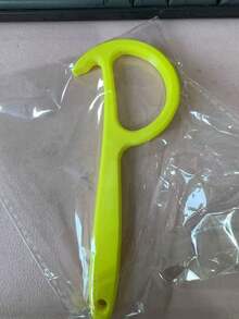 Can Opener, Non-Slip Handle, Plastic Manual Can Opener, Easy To Grip, Plastic Construction, Kitchen Can Opener, Perfect For Home And Restaurant Use, Ideal Christmas Party Accessory - Multicolor - View 9