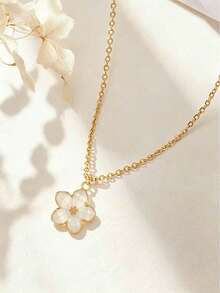 1pc Exquisite Fashionable Five-Petal Flower Pendant Summer Collarbone Necklace, Stainless Steel Necklace, Sweet & Cute Street Style Accessory, Perfect For Daily Wear - Cherry Blossoms - View 1