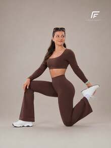 Plain Zero-Transparency Polyamide Flare Long Sleeve Fitness Gym Set - Rust Brown - View 7
