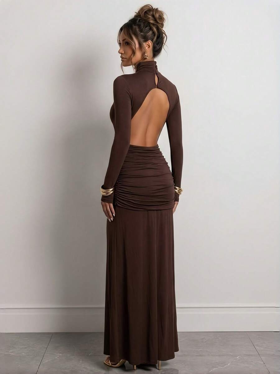 Elegante vestido de unicolor de manga larga ajustado con botones y espalda descubierta - Marrón - Ver 1