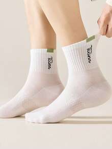 1/5 Pairs Fashion Versatile Comfortable Soft Anti-Slip Durable Mesh Letter Mid-Calf Socks For Men, Suitable For Daily Wear, Sports And More - Multicolor - View 3